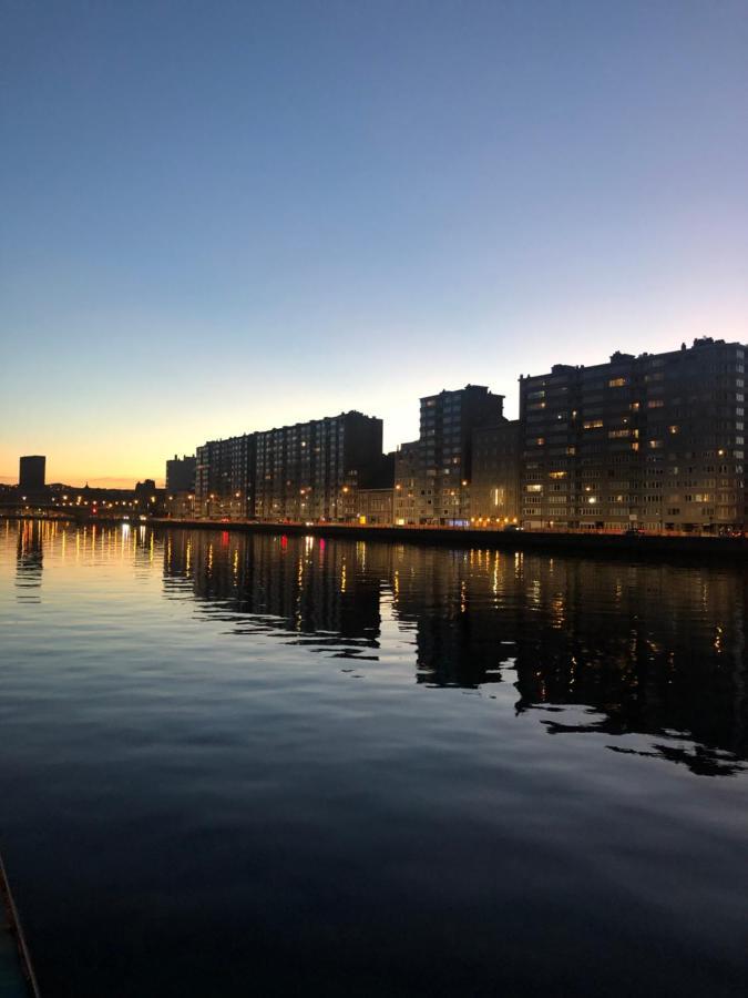 La Cabine Du Capitaine Liège Eksteriør billede